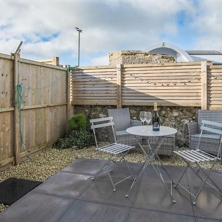Ty Melyn - 2 Bedroom Cottage - Tenby Bagian luar foto