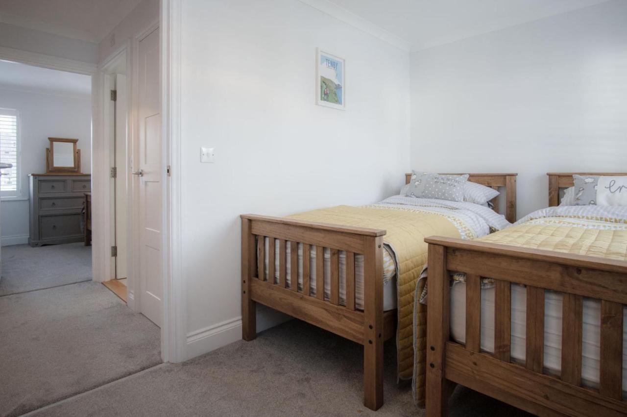 Ty Melyn - 2 Bedroom Cottage - Tenby Bagian luar foto
