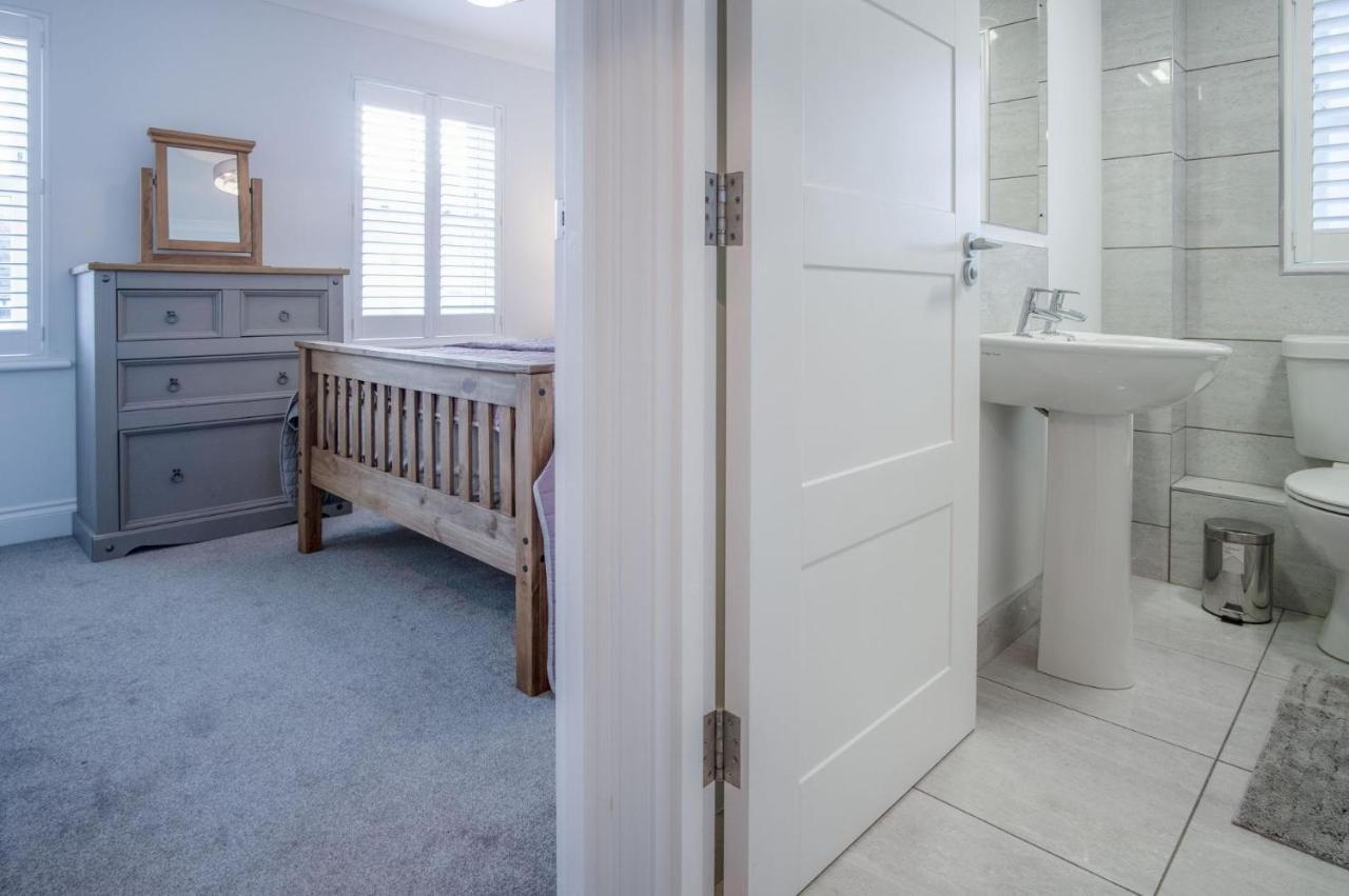 Ty Melyn - 2 Bedroom Cottage - Tenby Bagian luar foto
