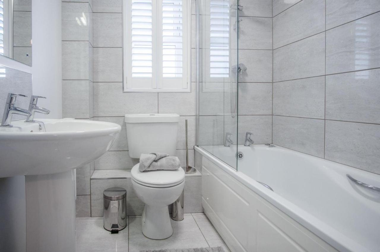 Ty Melyn - 2 Bedroom Cottage - Tenby Bagian luar foto