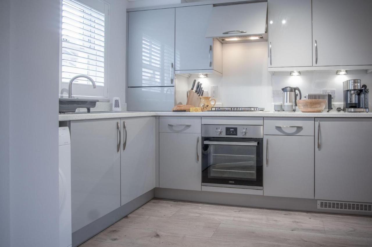 Ty Melyn - 2 Bedroom Cottage - Tenby Bagian luar foto