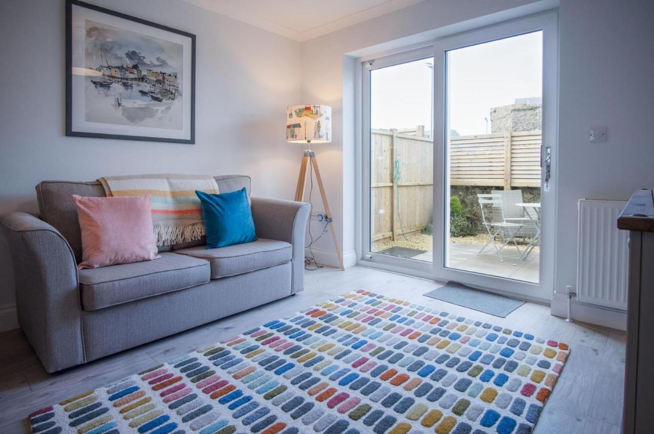 Ty Melyn - 2 Bedroom Cottage - Tenby Bagian luar foto