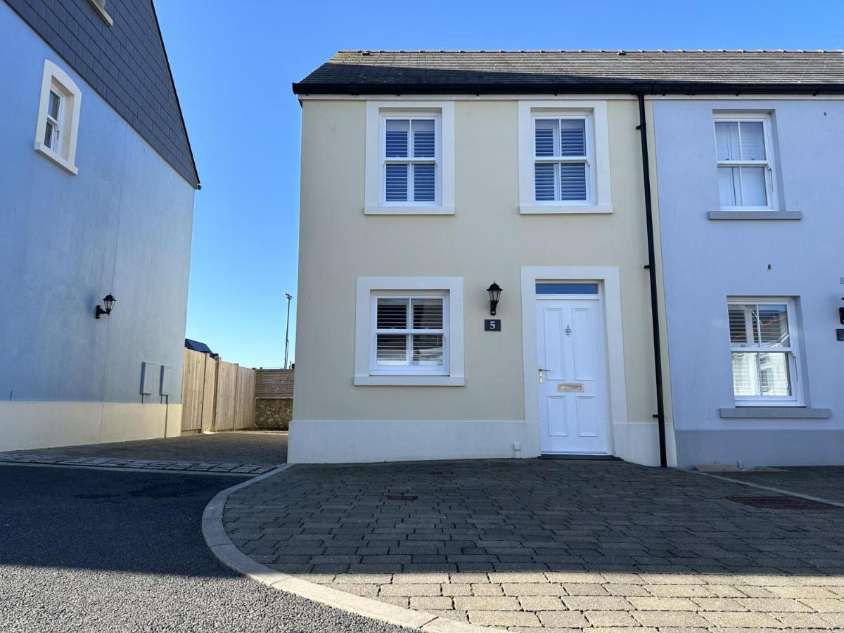 Ty Melyn - 2 Bedroom Cottage - Tenby Bagian luar foto